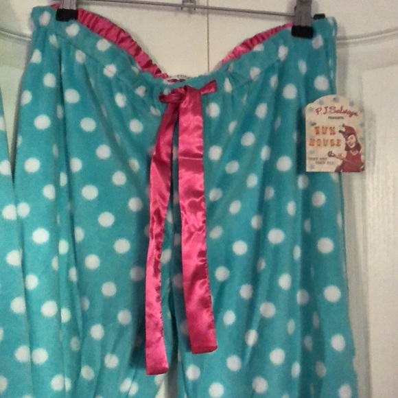 NEW P.J. Salvage matching Robe and Pajama Bottoms - Picture 2 of 11